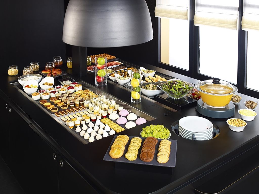 Moxy Amiens Hotel Restaurant photo